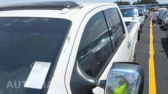 2011 Nissan TITAN SL Crew Cab Short Bed - miniatura 35