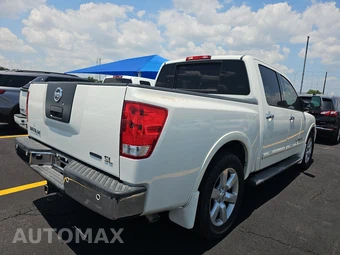 2011 Nissan TITAN SL Crew Cab Short Bed - miniatura 4