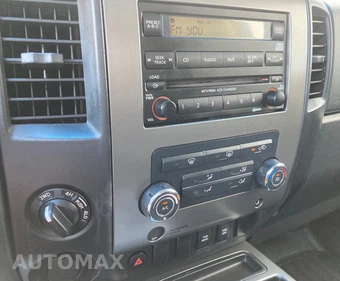 2011 Nissan TITAN SV Crew Cab Short Bed - miniatura 9