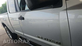 2011 Nissan TITAN SV Extended Cab Medium Bed - miniatura 32