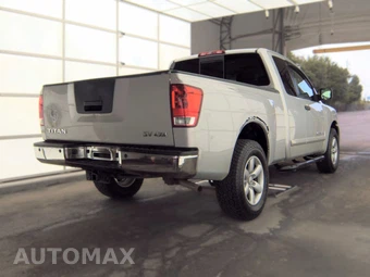 2011 Nissan TITAN SV Extended Cab Medium Bed - miniatura 4