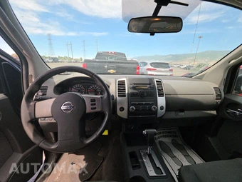 2011 Nissan Xterra S – miniatura 11