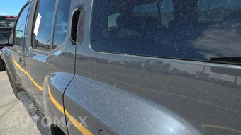 2011 Nissan Xterra S – miniatura 40