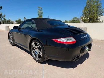 2011 Porsche 911 Cabriolet Carrera 4S - miniatura 18