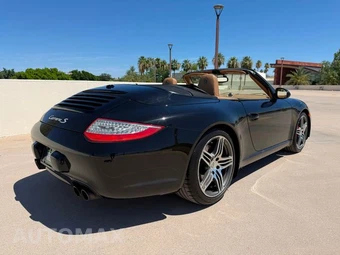 2011 Porsche 911 Cabriolet Carrera 4S - miniatura 20