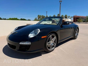 2011 Porsche 911 Cabriolet Carrera 4S - miniatura 4