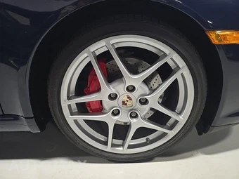 2011 Porsche 911 S – miniatura 9