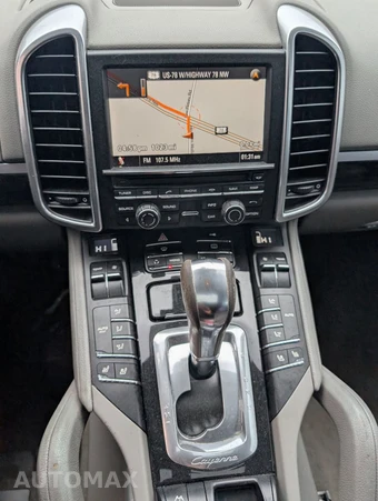 2011 Porsche Cayenne Base - miniatura 11