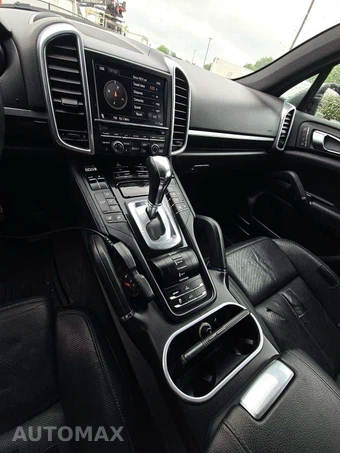 2011 Porsche Cayenne Hybrid S – miniatura 10