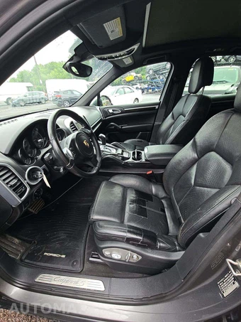 2011 Porsche Cayenne Hybrid S – miniatura 6