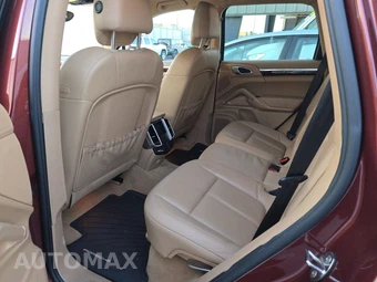 2011 Porsche Cayenne - miniatura 13