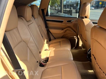 2011 Porsche Cayenne – miniatura 24