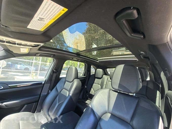 2011 Porsche Cayenne - miniatura 11