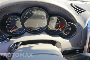 2011 Porsche Cayenne – miniatura 10