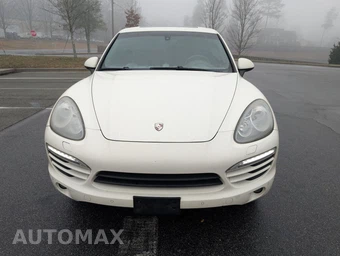 2011 Porsche Cayenne – miniatura 3
