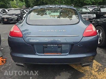 2011 Porsche Panamera 4 – miniatura 5