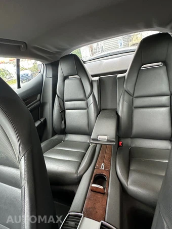 2011 Porsche Panamera 4 – miniatura 10