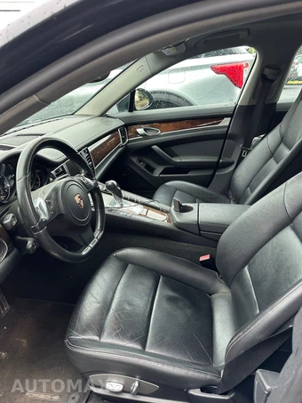 2011 Porsche Panamera 4 – miniatura 5