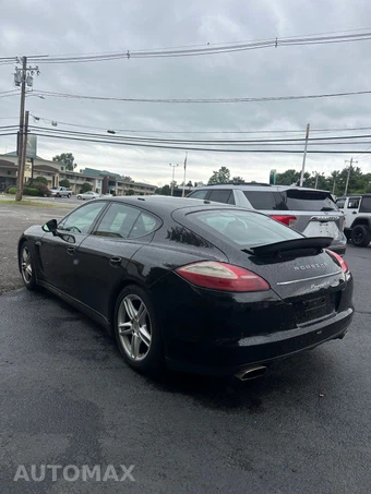 2011 Porsche Panamera 4 – miniatura 8