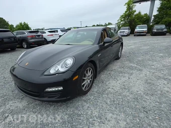 2011 Porsche Panamera 4