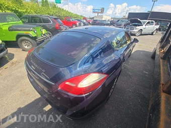 2011 Porsche Panamera 4 – miniatura 3