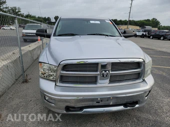 2011 Ram 1500 Big Horn Extended Cab Medium Bed – miniatura 2