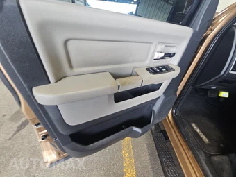 2011 Ram 1500 Big Horn Extended Cab Medium Bed - miniatura 9
