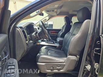 2011 Ram 1500 Laramie Crew Cab Short Bed – miniatura 6
