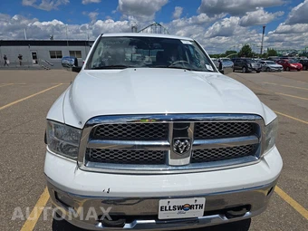 2011 Ram 1500 Laramie Crew Cab Short Bed – miniatura 2