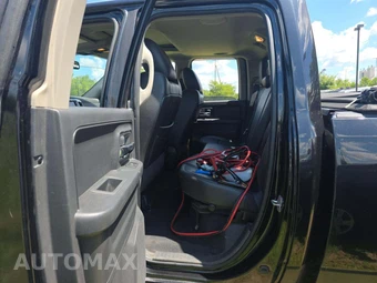 2011 Ram 1500 Laramie Extended Cab Medium Bed – miniatura 13