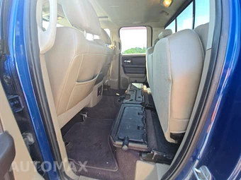 2011 Ram 1500 Laramie Extended Cab Medium Bed – miniatura 13