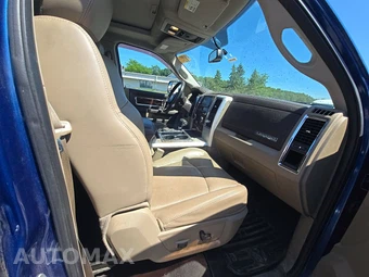 2011 Ram 1500 Laramie Extended Cab Medium Bed – miniatura 8