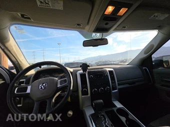 2011 Ram 1500 Outdoorsman Crew Cab Short Bed – miniatura 11