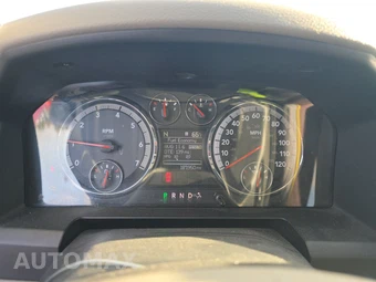 2011 Ram 1500 Outdoorsman Crew Cab Short Bed – miniatura 12