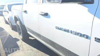 2011 Ram 1500 Outdoorsman Crew Cab Short Bed – miniatura 39