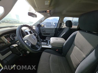 2011 Ram 1500 Outdoorsman Crew Cab Short Bed – miniatura 7