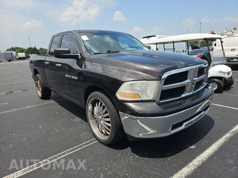 2011 Ram 1500 SLT Extended Cab Medium Bed - miniatura 3