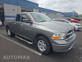 2011 Ram 1500 SLT Extended Cab Medium Bed – miniatura 3