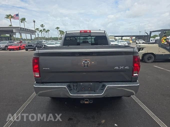 2011 Ram 1500 SLT Extended Cab Medium Bed – miniatura 5