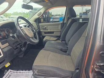 2011 Ram 1500 SLT Extended Cab Medium Bed – miniatura 7
