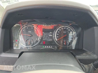 2011 Ram 1500 SLT Extended Cab Medium Bed - miniatura 12
