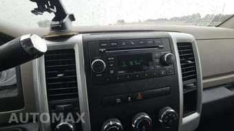 2011 Ram 1500 SLT Extended Cab Medium Bed - miniatura 25