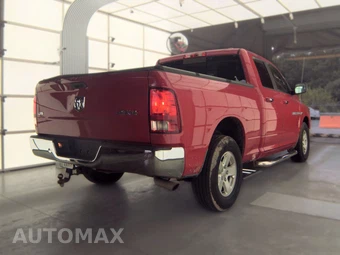 2011 Ram 1500 SLT Extended Cab Medium Bed - miniatura 4