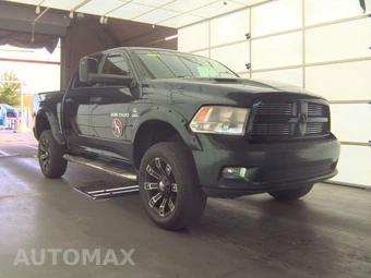 2011 Ram 1500 Sport Crew Cab Short Bed – miniatura 3