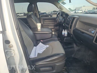 2011 Ram 1500 ST Crew Cab Short Bed – miniatura 8