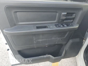 2011 Ram 1500 ST Crew Cab Short Bed – miniatura 9