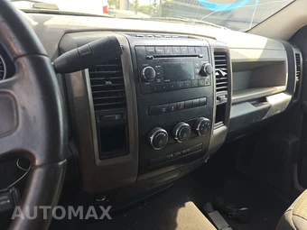 2011 Ram 1500 ST Extended Cab Medium Bed – miniatura 11
