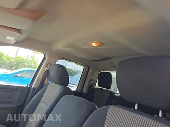 2011 Ram 1500 ST Extended Cab Medium Bed – miniatura 17