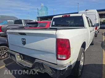 2011 Ram 1500 ST Extended Cab Medium Bed – miniatura 4