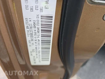 2011 Ram 1500 ST Extended Cab Medium Bed – miniatura 5